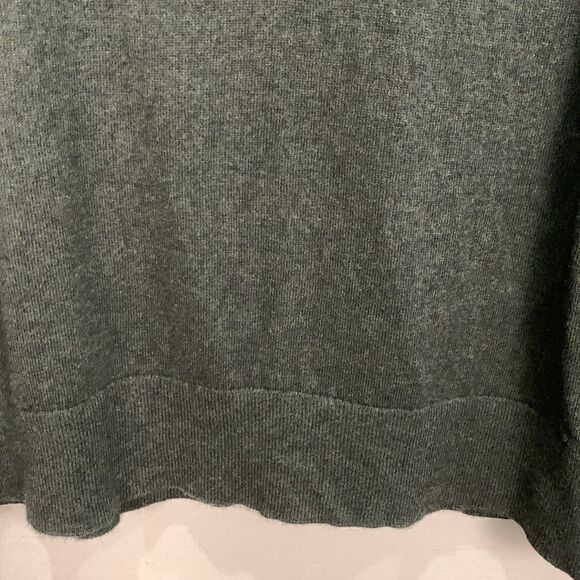 Banana Republic dark green cotton cashmere blend lightweight sweater size medium - Picture 5 of 8